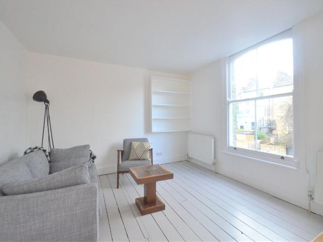 Apartment for rent in Shacklewell, Greater London