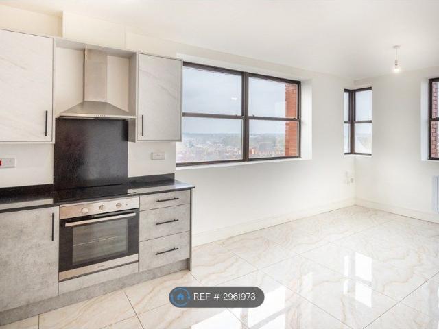 Apartment for rent in Rodbourne, Swindon