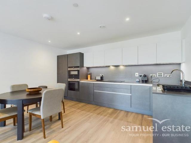 Apartment for rent in London Borough of Ealing, Greater London