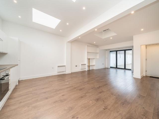 House for rent in London Borough of Croydon, Greater London