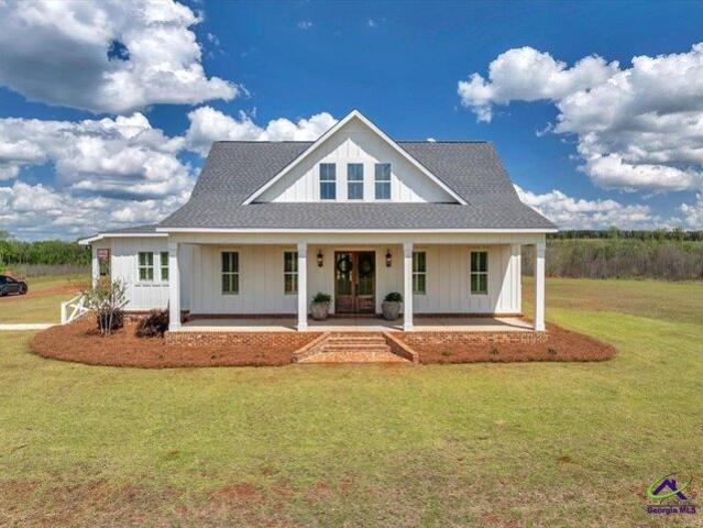 House for sale in Hawkinsville