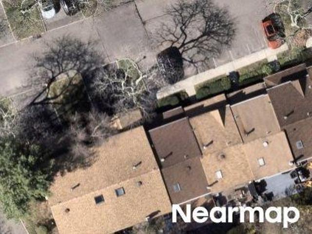 Condo for sale in Woodbury