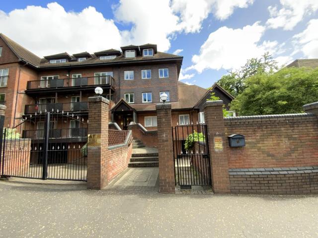 House for rent in London Borough of Merton, Greater London