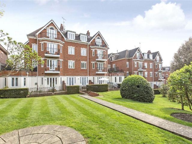 Apartment for rent in London Borough of Merton, Greater London