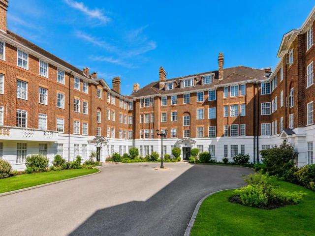 Apartment for rent in London Borough of Wandsworth, Greater London