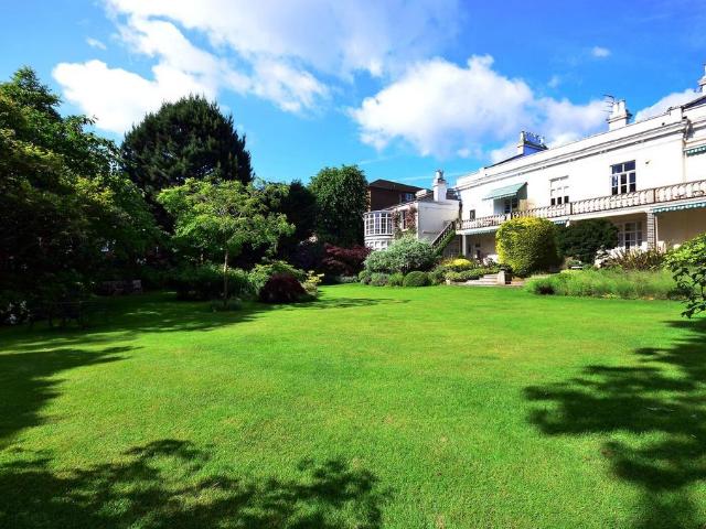Apartment for rent in London Borough of Wandsworth, Greater London