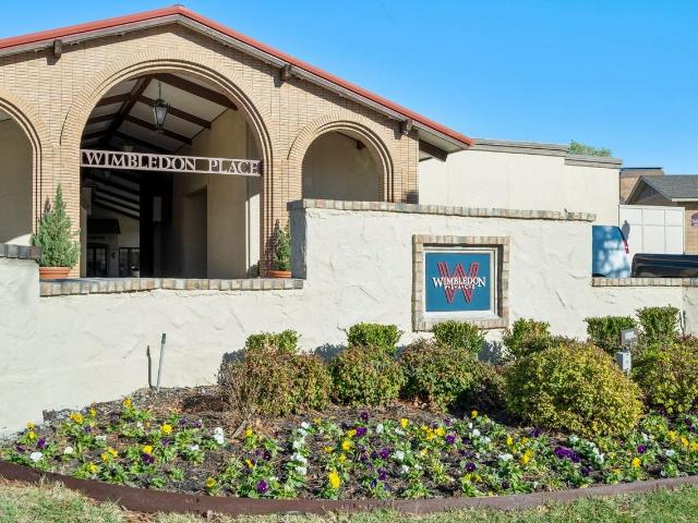 Apartment for rent in Trinity Creek, Tulsa