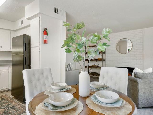 Apartment for rent in Trinity Creek, Tulsa