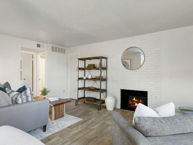 Apartment for rent in Trinity Creek, Tulsa