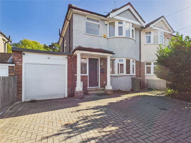 House for rent in Redhill, Reigate and Banstead