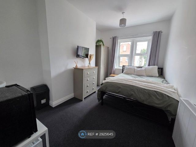 Room for rent in Talbot Village, Bournemouth