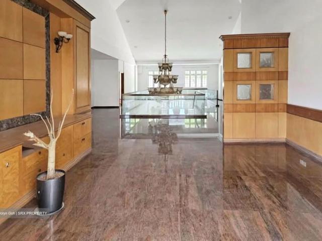 Detached House for sale