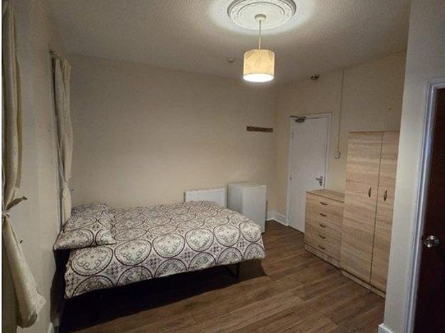 Studio for rent in Greater London