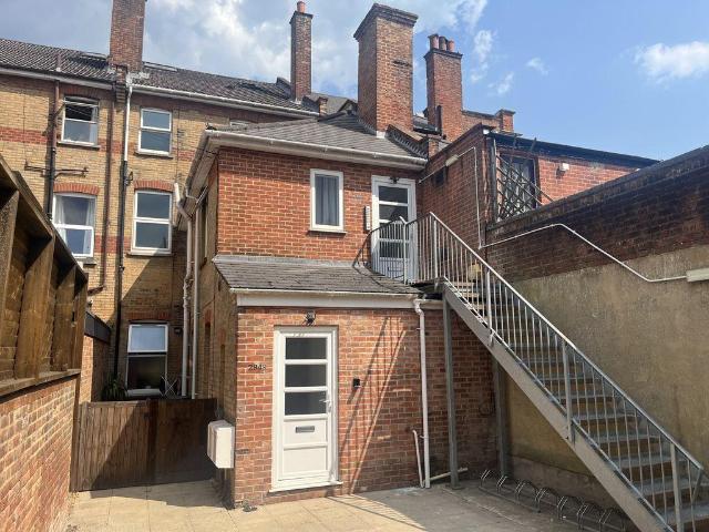 Apartment for rent in Talbot Village, Bournemouth