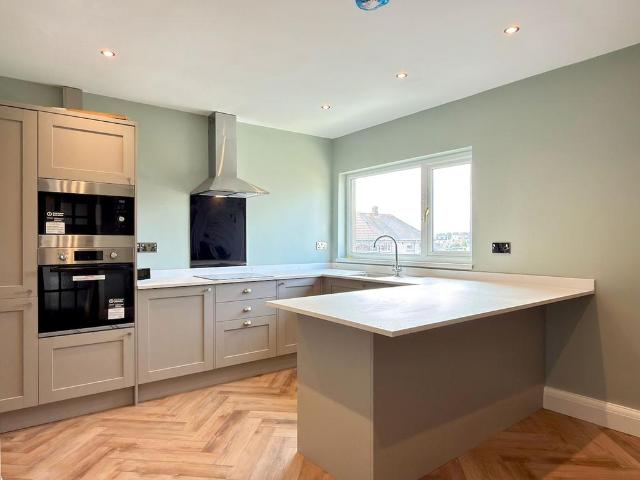 Apartment for rent in Olchfa, Dunvant