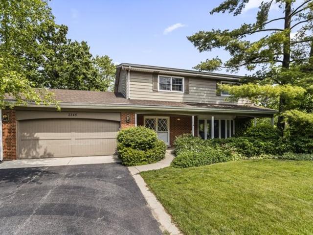 House for sale in Deerfield