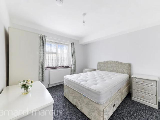House for rent in The Wrythe, Greater London