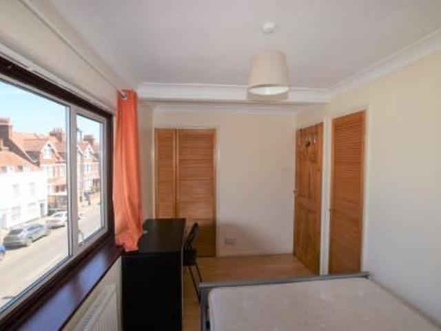 House for rent in Wincheap, The Bridge