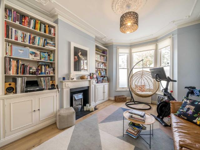 House for rent in Fulham, Cat Hill