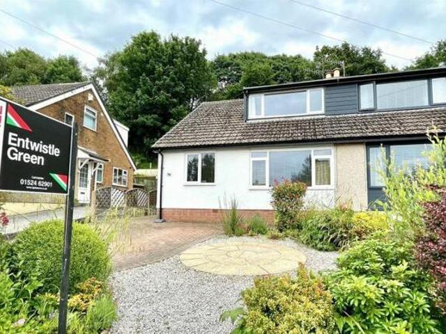House for sale in Hala, Bare