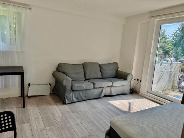 Apartment for rent in Brondesbury, Greater London
