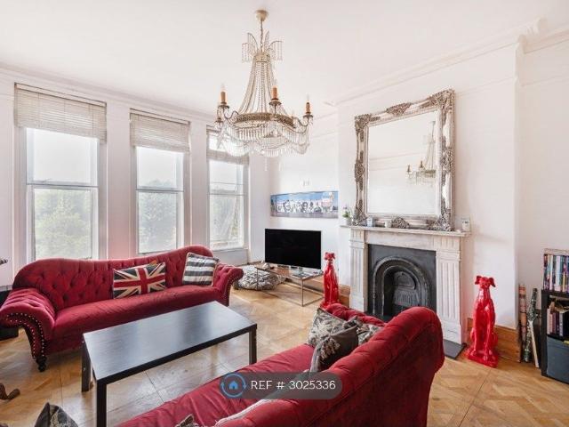 Room for rent in Brondesbury, Greater London