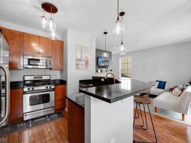 Condo for sale in Clifton, New Jersey