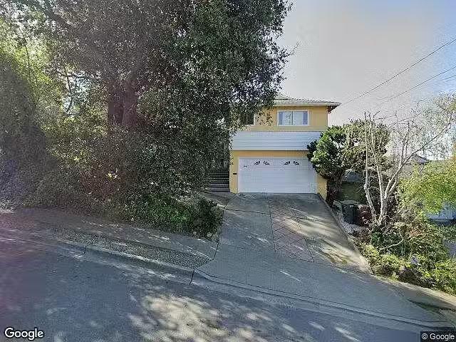 House for rent in Hayward
