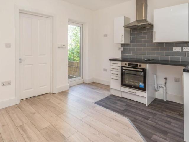 Apartment for rent in Shirley Park, City Of Southampton