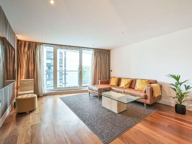 House for rent in Belsize Park, Greater London