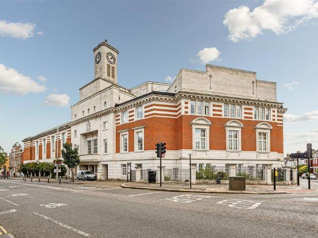 Apartment for rent in London Borough of Ealing, Greater London