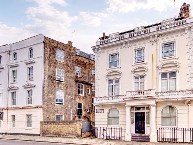 Apartment for rent in Pimlico, Greater London