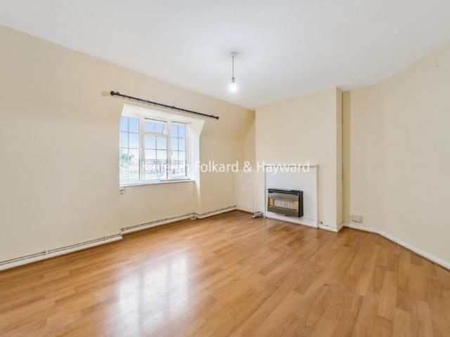 Apartment for rent in London Borough of Lewisham, Bell Green