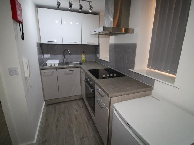 Studio for rent in Avenham, Higher Bartle