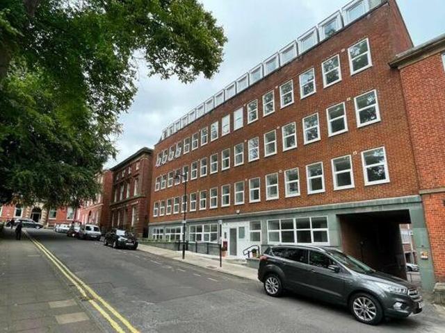 House for sale in Avenham, Higher Bartle