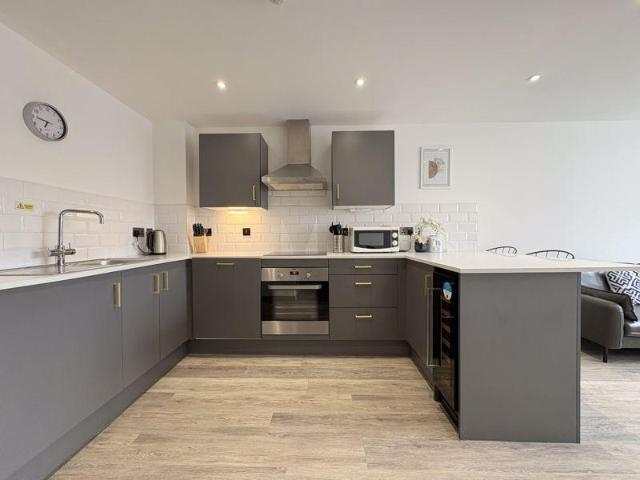 Apartment for rent in Avenham, Higher Bartle