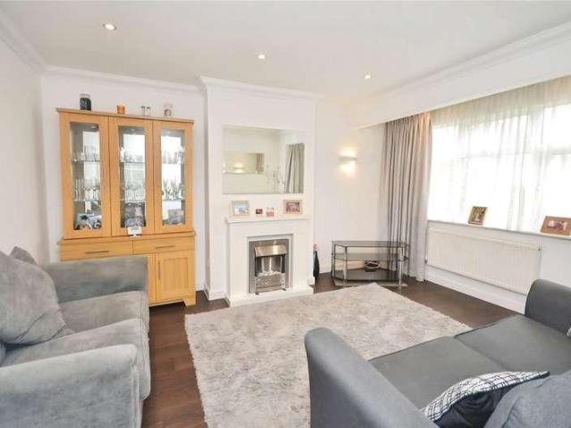House for rent in London Borough of Havering, Greater London