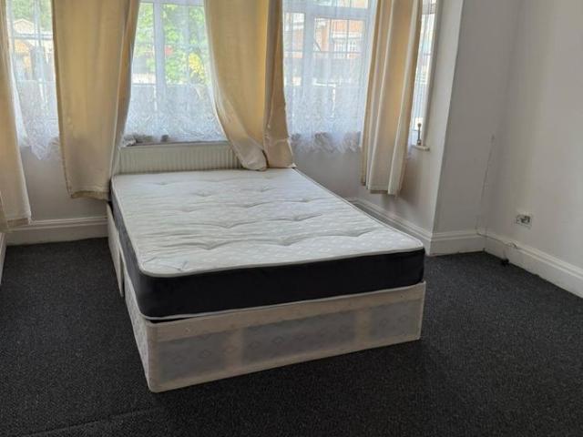 House for rent in Preston, Greater London