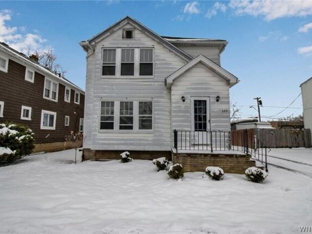 House for sale in East Amherst, New York