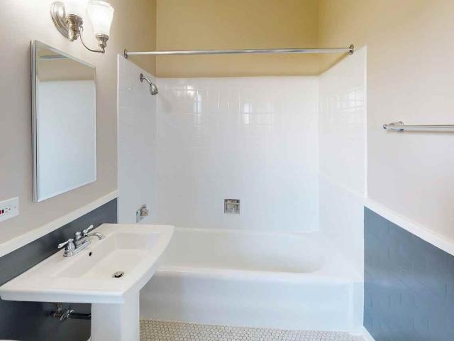 Apartment for rent in Chicago Park, Illinois