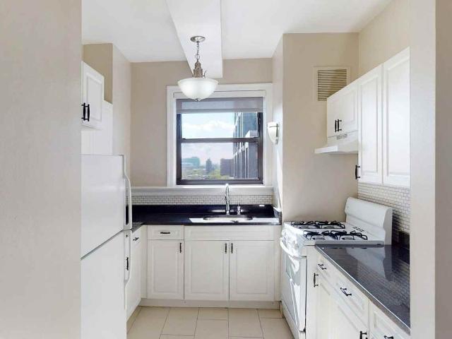 Apartment for rent in Chicago Park, Illinois