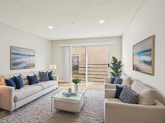 Apartment for rent in North Hollywood Neighborhood Council District, Canoga Park