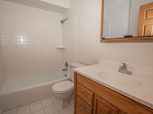 Apartment for rent in Hennepin, Minnesota