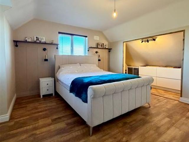 Detached House for sale in Loch Garman, North Tipperary