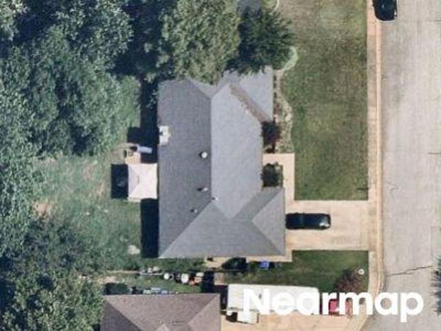 House for sale in Hall Park / Hallbrooke, Norman