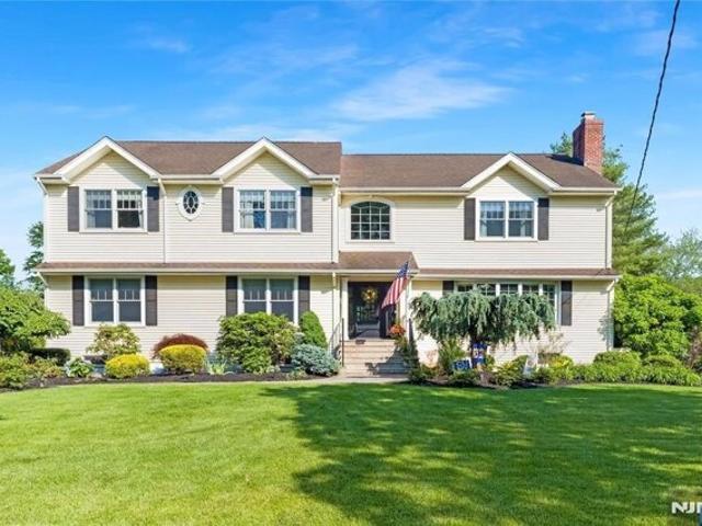 House for sale in Glen Rock