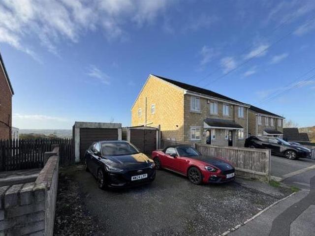 House for sale in Staincross, South Yorkshire