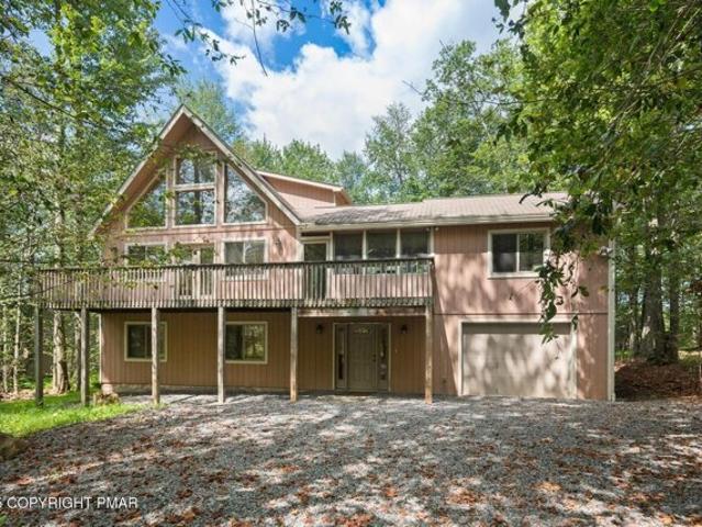 House for sale in Pocono Pines