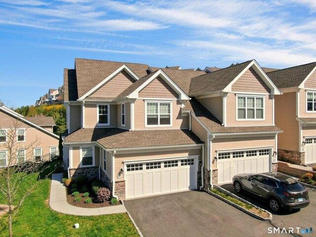 House for sale in Danbury, Connecticut