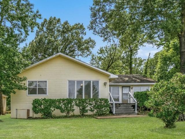 House for sale in Oakhurst, Texas